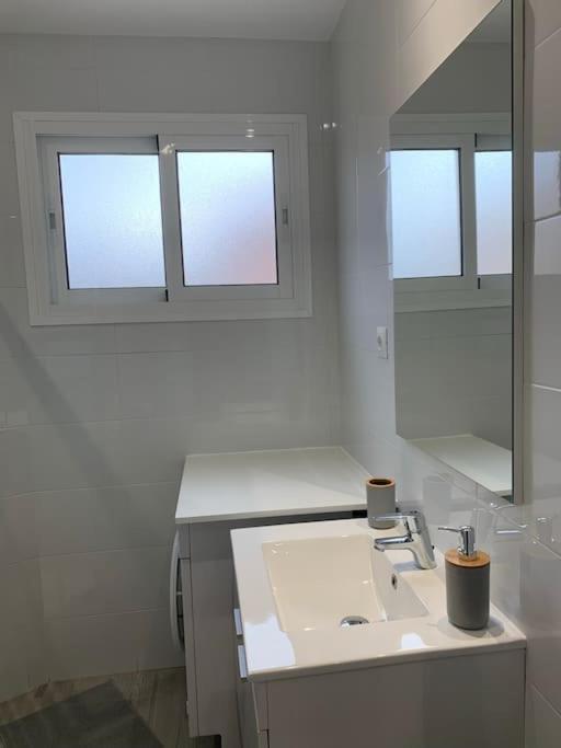 Apartamento Con Encanto Y Piscina ฟูเอนฮิโรลา ภายนอก รูปภาพ