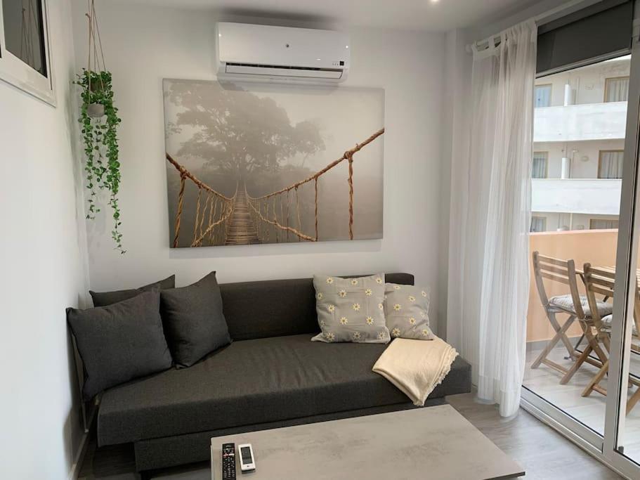 Apartamento Con Encanto Y Piscina ฟูเอนฮิโรลา ภายนอก รูปภาพ